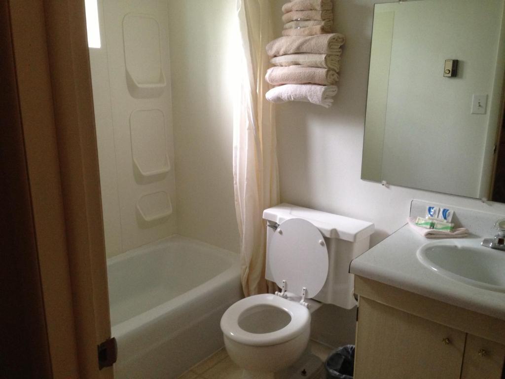 Capri Motel Mackinaw City Rom bilde