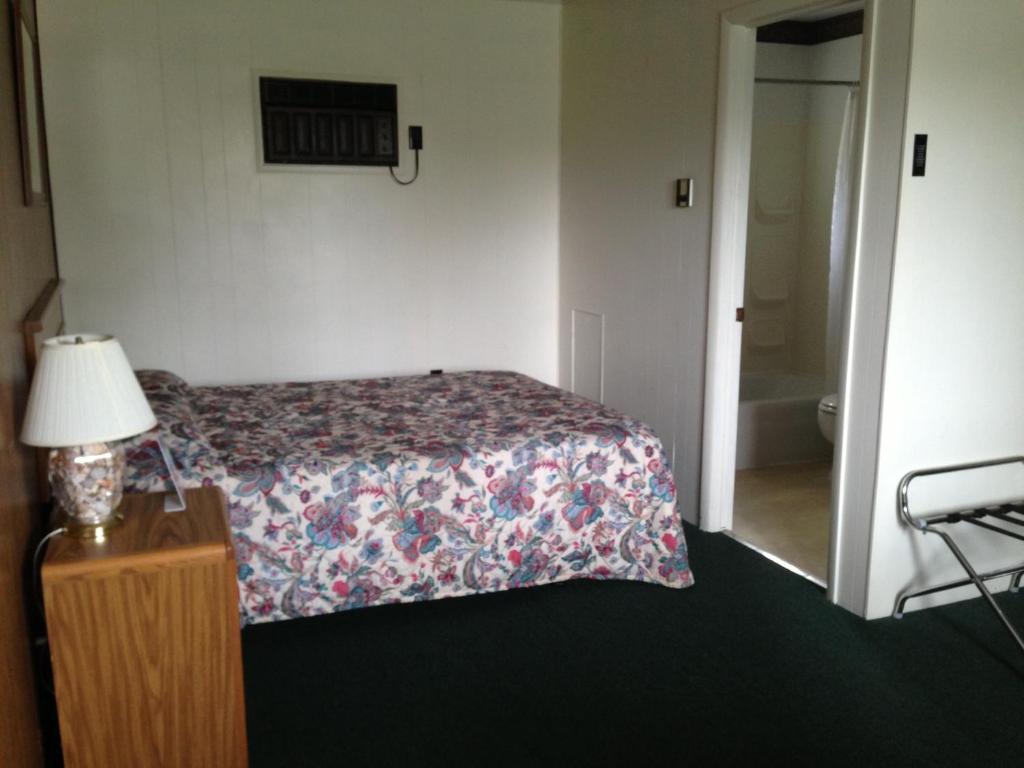 Capri Motel Mackinaw City Rom bilde